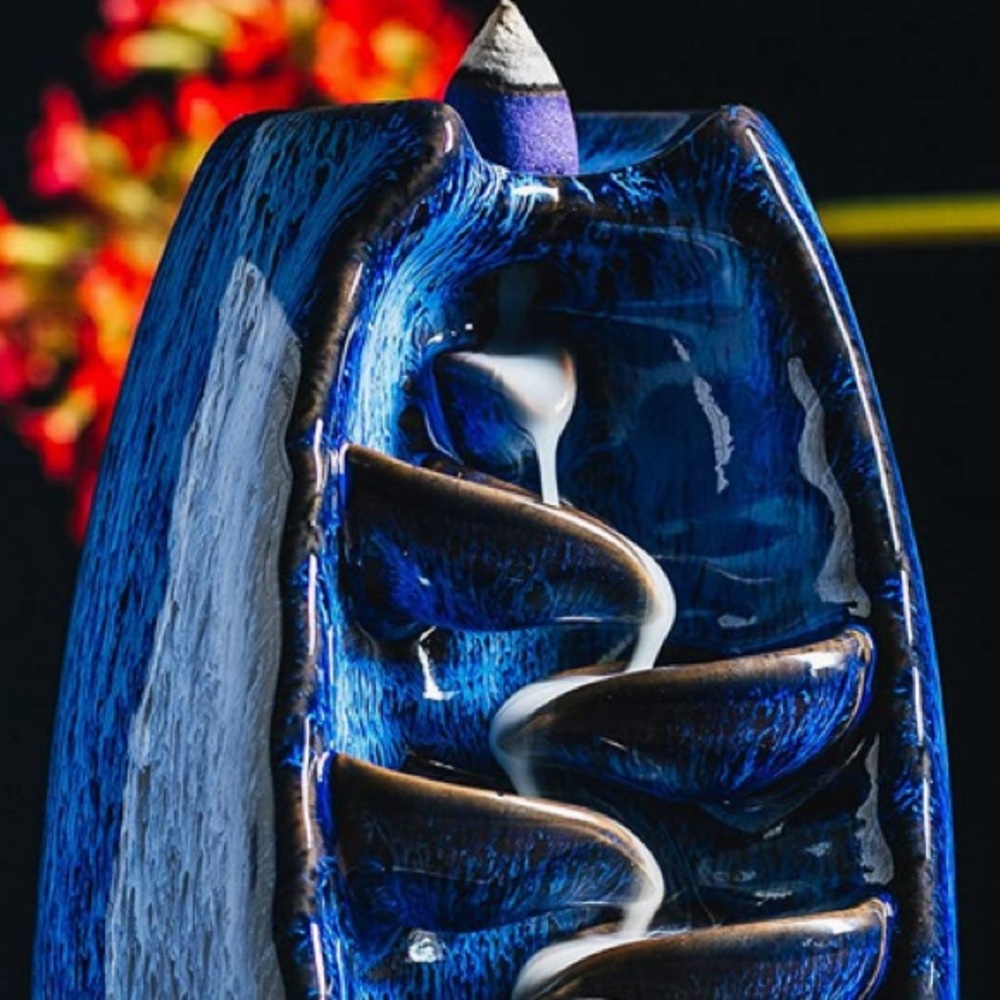 Price drop ⬇️ INCENSE WATERFALL, brand new and so pretty to watch!